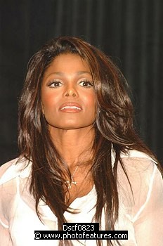Photo of JANET JACKSON at 2nd Annual BET(Black Entertainment Television) Awards at Kodak Theater in Hollywood , reference; Dscf0823