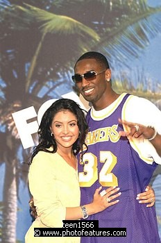 Photo of Kobe Bryant & Wife , reference; teen1566