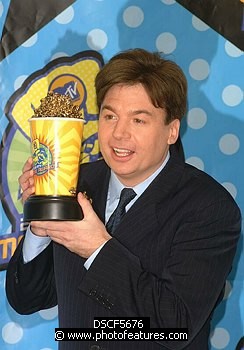 Photo of Mike Myers<br>at the 2003 Movie Awards at Shrine Auditorium in Los Angeles 5/31/03.  , reference; DSCF5676