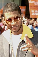 Photo of Usher<br>at Red Carpet for the 2004 4th Annual BET Awards at the Kodak Theatre in Hollywood. Photo by Chris Walter 