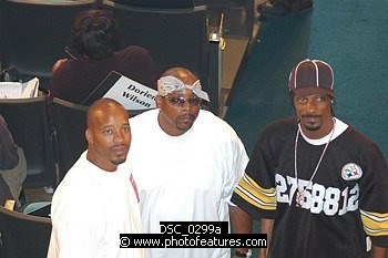 Photo of Warren G, Nate Dogg and Snoop Dogg of 213 at reheasals for the First BET Comedy Awards at the Pasadena Civic Auditorium, 27th September 2004. Photo by Chris Walter/Photofeatures. , reference; DSC_0299a