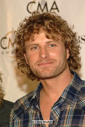 Photo of Dierks Bentley<br>at the 38th Annual CMA Awards at The Grand Ole Opry in Nashville, November 9th 2004. , reference; DSCF0596a