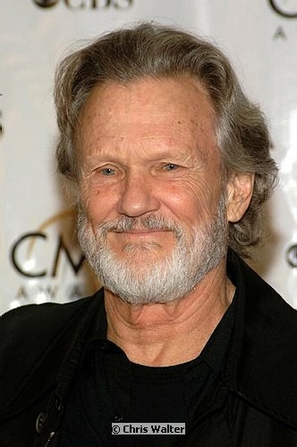 Photo of Kris Kristofferson<br>at the 38th Annual CMA Awards at The Grand Ole Opry in Nashville, November 9th 2004. , reference; DSCF0600a