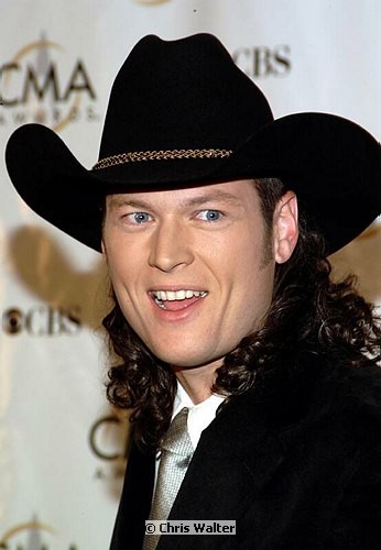 Photo of Blake Shelton<br>at the 38th Annual CMA Awards at The Grand Ole Opry in Nashville, November 9th 2004. Photos by Chris Walter/Photofeatures. , reference; DSCF0664a