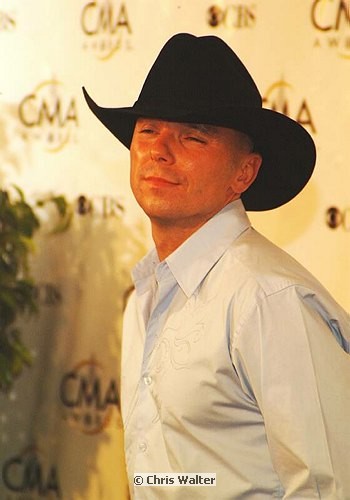 Photo of Kenny Chesney 2004<br> Chris Walter<br> , reference; DSCF0786a