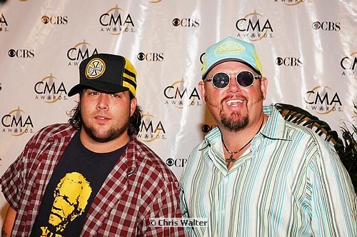 Photo of Uncle Kracker and Cledus T. Judd<br>at the 38th Annual CMA Awards at The Grand Ole Opry in Nashville, November 9th 2004. Photos by Chris Walter/Photofeatures. , reference; DSC_1447a