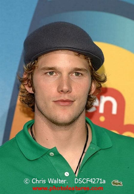 Photo of 2004 Teen Choice Awards for media use , reference; DSCF4271a,www.photofeatures.com