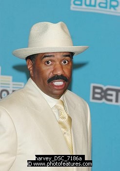Photo of Steve Harvey in Photo Room at 2005 BET Awards at the Kodak Theatre in Hollywood, June 28th 2005. Photo by Chris Walter/Photofeatures. , reference; harvey_DSC_7186a