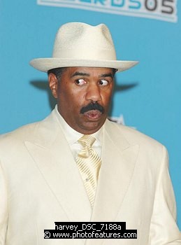 Photo of Steve Harvey in Photo Room at 2005 BET Awards at the Kodak Theatre in Hollywood, June 28th 2005. Photo by Chris Walter/Photofeatures. , reference; harvey_DSC_7188a