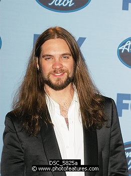 Photo of Bo Bice <br>runner up of American Idol 4 at the finale show at the Kodak Theatre in Hollywood, May 25th 2005. Photo by Chris Walter/Photofeatures , reference; DSC_5825a