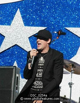 Photo of Joel Madden of Good Charlotte performs at the NFL Opening Kickoff 2003 at the Los Angeles Coliseum, September 8th 2005.<br>Photo by Chris Walter/Photofeatures , reference; DSC_0254a