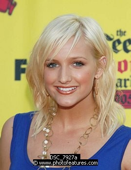 Photo of Ashlee Simpson<br>at the 2005 Teen Choice Awards at the Gibson Amphitheatre in Universal City, August 14th 2005. Photo by Chris Walter/Photofeatures. , reference; DSC_7927a