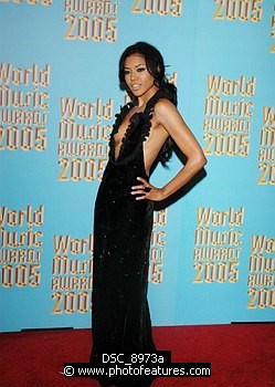 Photo of Amerie at  Arrivals for 2005 World Music Awards  at Kodak Theatre in Hollywood. 8-31-2005.<br>Photo by Chris Walter/Photofeatures , reference; DSC_8973a