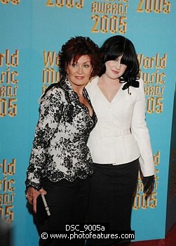 Photo of Sharon Osbourne and Kelly Osbourne at  Arrivals for 2005 World Music Awards  at Kodak Theatre in Hollywood. 8-31-2005.<br>Photo by Chris Walter/Photofeatures , reference; DSC_9005a