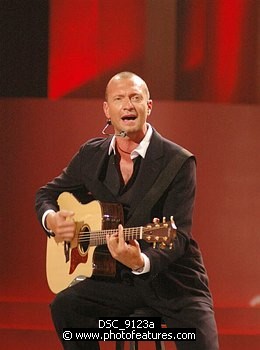 Photo of Biagio Antonacci , reference; DSC_9123a