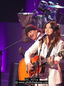 Photo of Carlos Santana and Michelle Branch  , reference; DSC_9371a