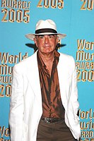 Photo of Robert Shapiro at  Arrivals for 2005 World Music Awards  at Kodak Theatre in Hollywood. 8-31-2005.<br>Photo by Chris Walter/Photofeatures