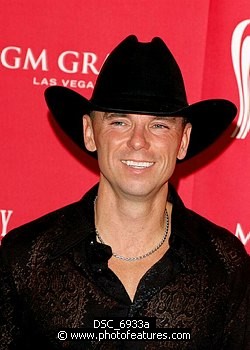 Photo of Kenny Chesney at the 2006 Academy Of Country Music Awards at MGM Grand in Las Vegas, May 23rd 2006.<br>Photo by Chris Walter/Photofeatures , reference; DSC_6933a