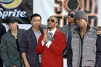 Omarion and 2 Much<br>at the 2007 Soul Train Awards at Pasadena Cicic, March 10th 2007.<br>Photo by Chris Walter/Photofeatures