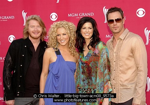 Photo of 2008 ACM Awards by Chris Walter , reference; little-big-town-acm08_9573a,www.photofeatures.com
