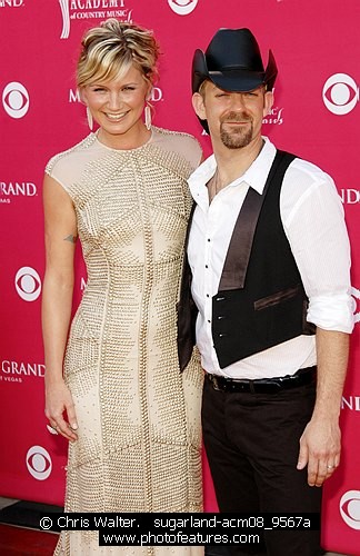 Photo of 2008 ACM Awards by Chris Walter , reference; sugarland-acm08_9567a,www.photofeatures.com