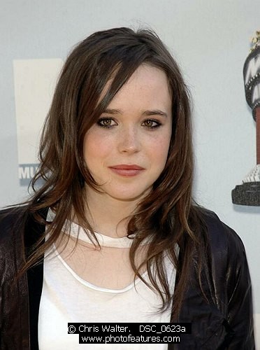 Photo of 2008 MTV Movie Awards by Chris Walter , reference; DSC_0623a,www.photofeatures.com