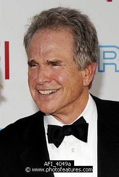 Photo of Warren Beatty at the 37th AFI Life Achievement Awards Honoring Michael Douglas at Sony Studios, Culver City on June 11th 2009.  , reference; AFI_4049a