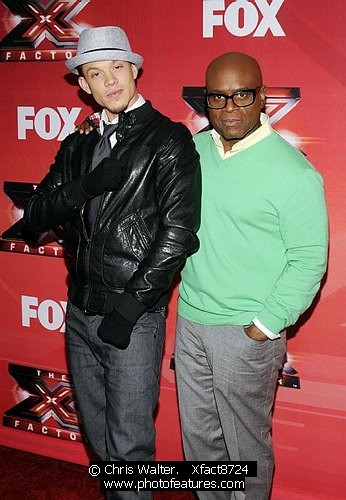 Photo of 2011 X Factor Finale by Chris Walter , reference; Xfact8724,www.photofeatures.com