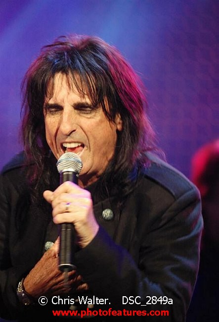Photo of Alice Cooper for media use , reference; DSC_2849a,www.photofeatures.com