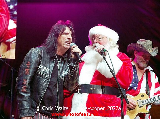 Photo of Alice Cooper for media use , reference; alice-cooper_2827a,www.photofeatures.com