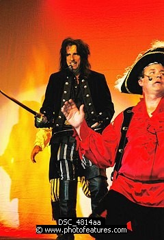 Photo of Alice Cooper<br>at the 9th Annual Alice Cooper Celebrity Golf Tournament to benefit Solid Rock Foundation in Scottsdale, Arizona, May 1st 2005.  Photo by Chris Walter/Photofeatures. , reference; DSC_4814aa