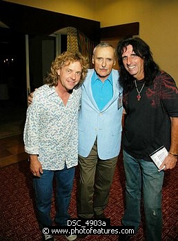 Photo of Jack Bladesof Damn Yankees and Night Ranger, actor Dennis Hopper and Alice Cooper<br>at the 9th Annual Alice Cooper Celebrity Golf Tournament in Scottsdale, Arizona, May 1st 2005.  Photo by Chris Walter/Photofeatures. , reference; DSC_4903a
