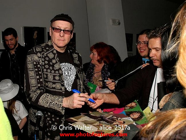 Photo of Alice Pudding 2004 for media use , reference; alice_2517a,www.photofeatures.com