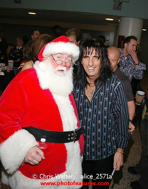 Photo of Alice Pudding 2004 for media use , reference; alice_2571a,www.photofeatures.com