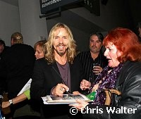 Tommy Shaw of Damn Yankees. at Alice Cooper's Christmas Pudding show for his Solid Rock Foundation Charity at Dodge Theatre in Phoenix, Arizona, December 18th 2004. Photo by Chris Walter/Photofeatures.