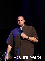 Sinbad at Alice Cooper's Christmas Pudding show for his Solid Rock Foundation Charity at Dodge Theatre in Phoenix, Arizona, December 18th 2004. Photo by Chris Walter/Photofeatures.