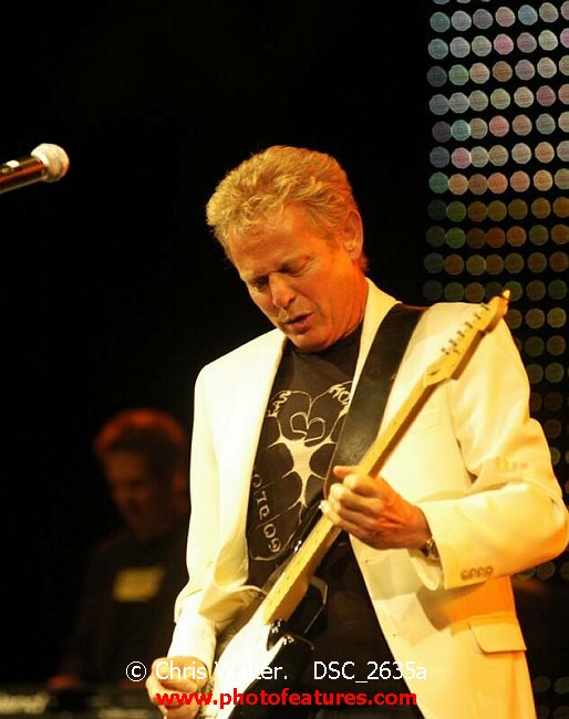 Photo of Alice Cooper Christmas Pudding 2005 for media use , reference; DSC_2635a,www.photofeatures.com