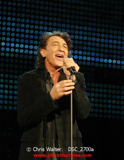 Photo of Alice Cooper Christmas Pudding 2005 for media use , reference; DSC_2700a,www.photofeatures.com