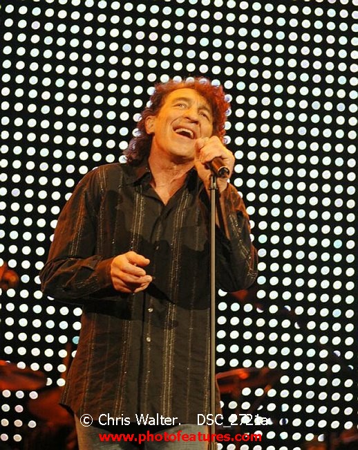 Photo of Alice Cooper Christmas Pudding 2005 for media use , reference; DSC_2721a,www.photofeatures.com