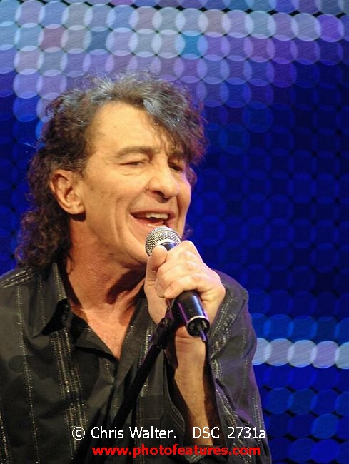 Photo of Alice Cooper Christmas Pudding 2005 for media use , reference; DSC_2731a,www.photofeatures.com