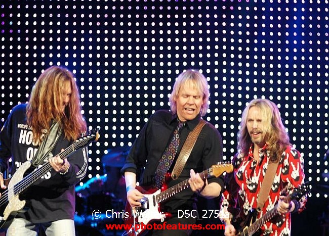 Photo of Alice Cooper Christmas Pudding 2005 for media use , reference; DSC_2751a,www.photofeatures.com