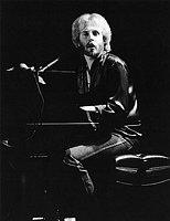 Photo of Andrew Gold 1978<br> Chris Walter<br>