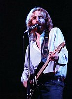 Photo of Andrew Gold 1976