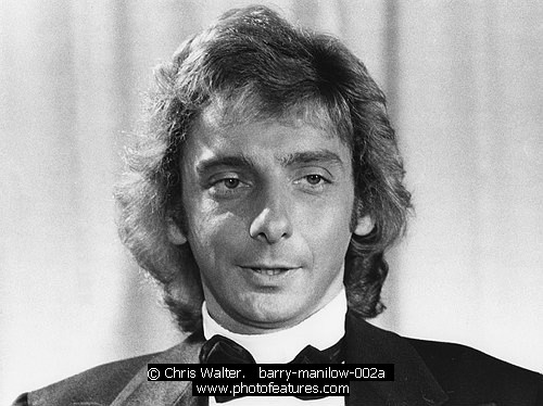 Photo of Barry Manilow by Chris Walter , reference; barry-manilow-002a,www.photofeatures.com