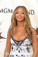 Beyonce Knowles<br>at VH1 Divas in Las Vegas