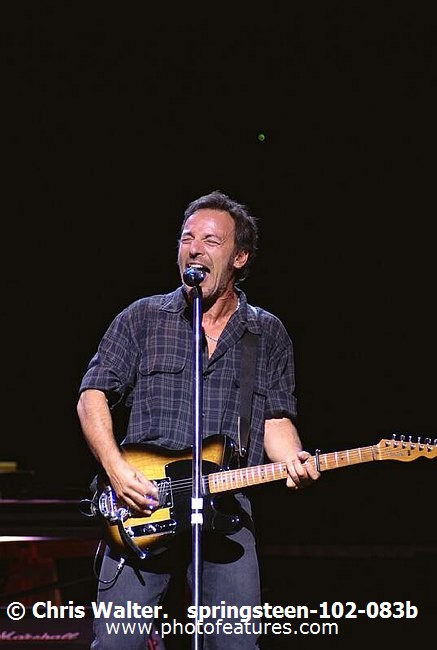 Photo of Bruce Springsteen for media use , reference; springsteen-102-083b,www.photofeatures.com
