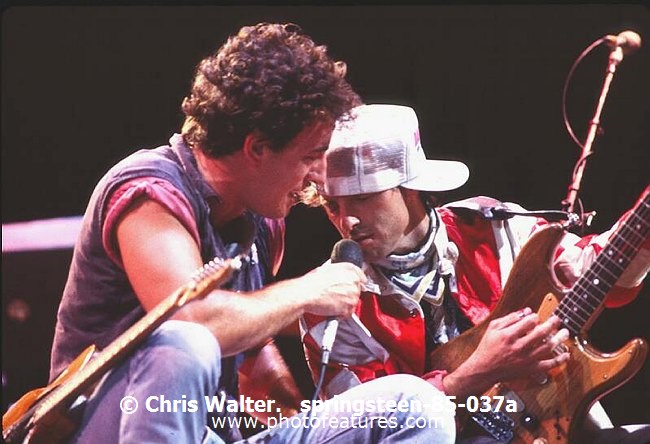 Photo of Bruce Springsteen for media use , reference; springsteen-85-037a,www.photofeatures.com
