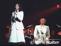 Carpenters 1976 Karen Carpenter and Richard Carpenter<br> Chris Walter<br>