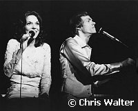 Carpenters 1976 Karen Carpenter and Richard Carpenter<br> Chris Walter<br>