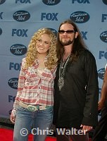 Winner Carrie Underwood and runner-up Bo Bice at arivals for American Idol at Kodak Theatre in Hollywood,25th May 2005.
